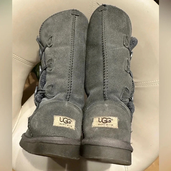 UGG Bailey Button Triplet II Black Mid-Calf Pull-On Boots Size US 8 - Picture 6 of 11